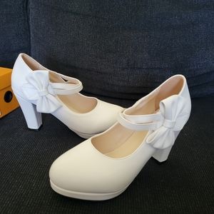 White Bow Heels